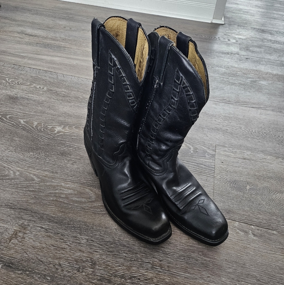 Black leather Durango Riding boots